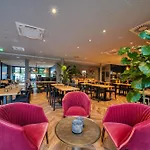Vienna House Easy By Wyndham Hotel