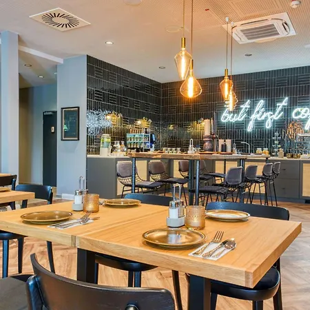 Vienna House Easy By Wyndham Hanower