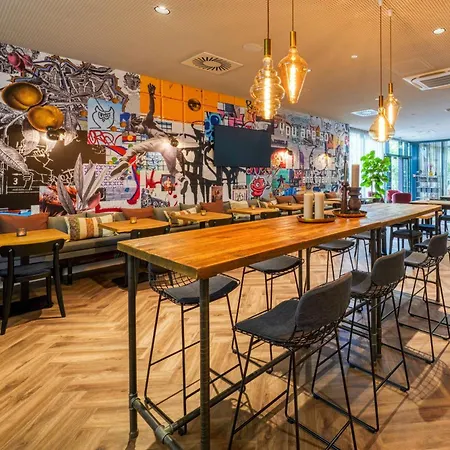 Vienna House Easy By Wyndham Hotel