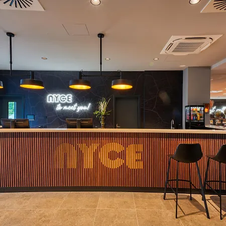 Vienna House Easy By Wyndham 3*