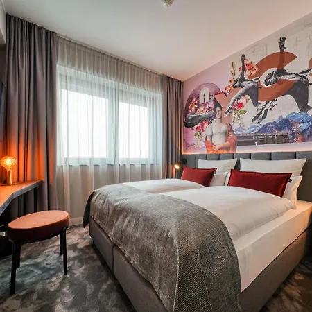 Vienna House Easy By Wyndham 호텔 3*