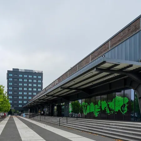 Vienna House Easy By Wyndham 3*