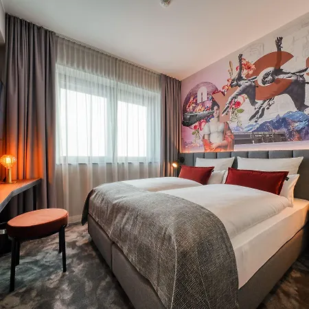 Vienna House Easy By Wyndham Hotel 3*
