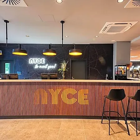Vienna House Easy By Wyndham Hotel