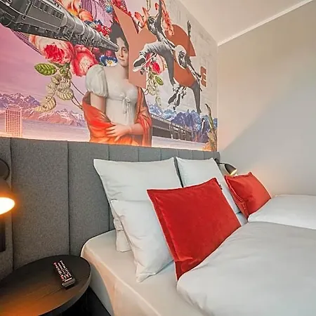 Vienna House Easy By Wyndham 3*