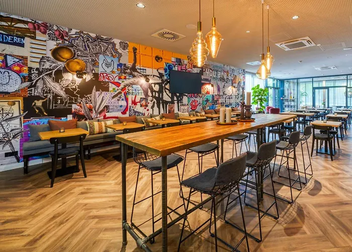 Vienna House Easy By Wyndham Hotel