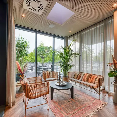 Vienna House Easy By Wyndham Hotel 3*