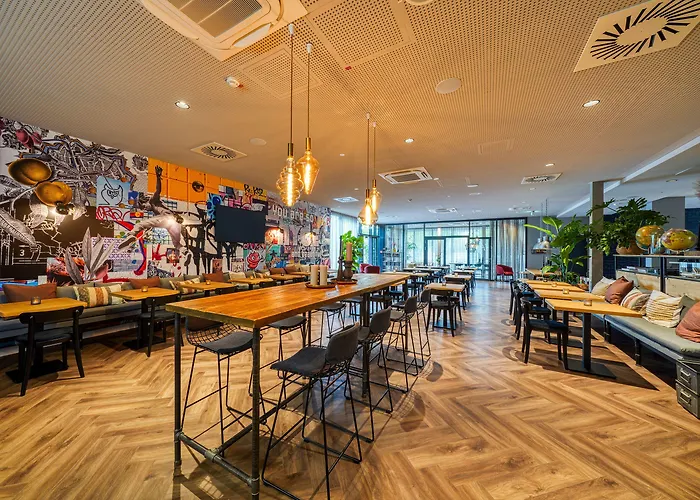 Hotel Vienna House Easy By Wyndham 3*